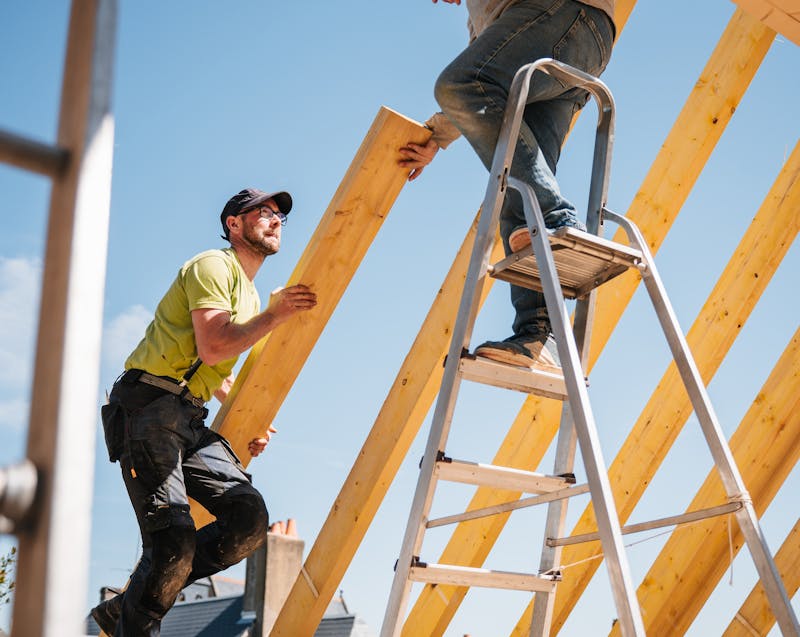 professional roofers